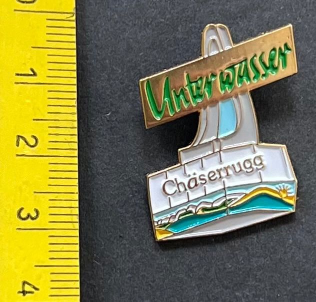 Swiss Placchette & Badge: Gondelbahn Unterwasser Chäserrugg / Pin – Usato da Ostermundigen venduto da DaxKarten-75
