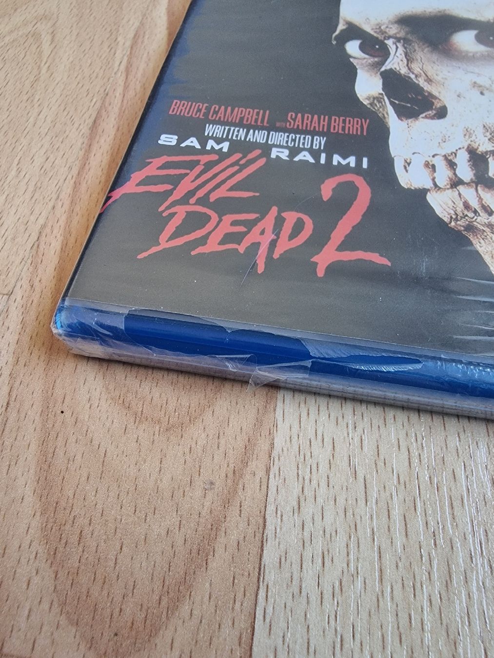 Alle DVDs: Neu Evil Dead 2 Blu-ray 25th Anniversary Edition  – Neu (gemäss Beschreibung) aus Fahrwangen von luk_bhw7 1