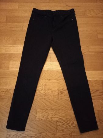 Simple schwarze Skinny Jeans