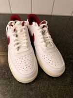 Cooler neuer Nike Schuh Gr. 39 nie getragen