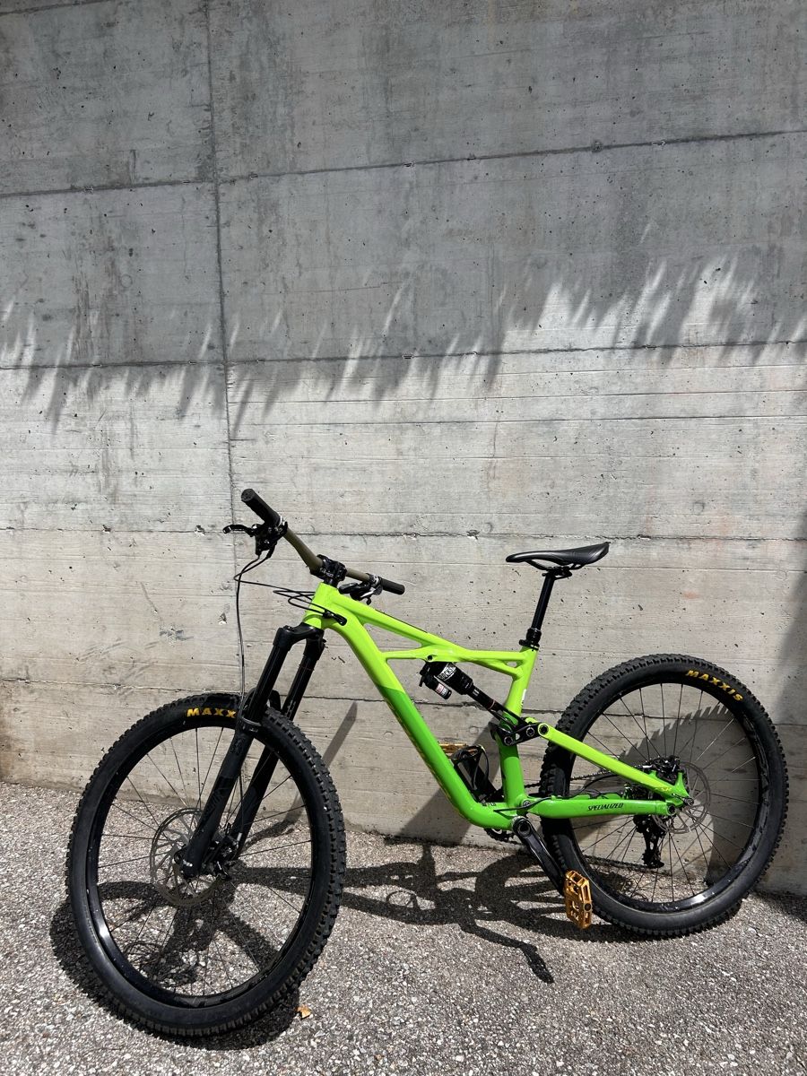 Vendo Specialized enduro comp (Gebraucht) in Tenero für CHF 1300