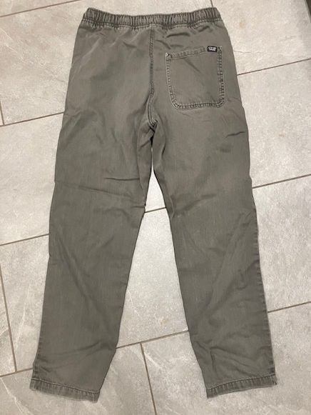 H&M Pantalons: Jogger Pull-On Hose Jungen (Gr. 164) – D'occasion à Aathal-Seegräben par daso03 1