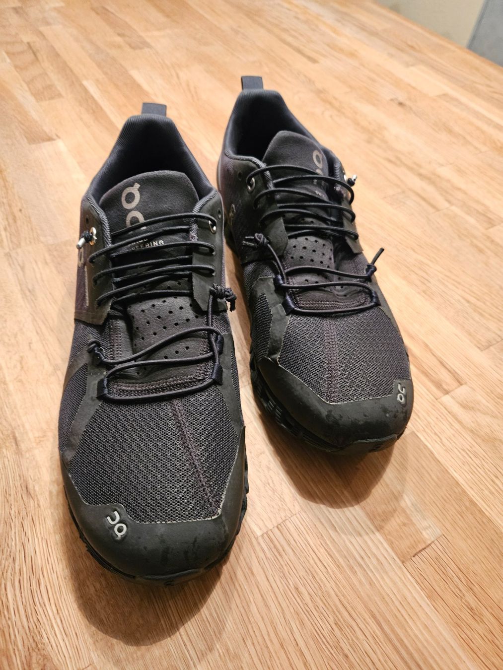 On Herrenschuhe: On Cloud TOP Occ. Lauf-Freizeit- Schuhe Waterproof Gr. 42,5 – Gebraucht aus Einsiedeln von Salusa 1