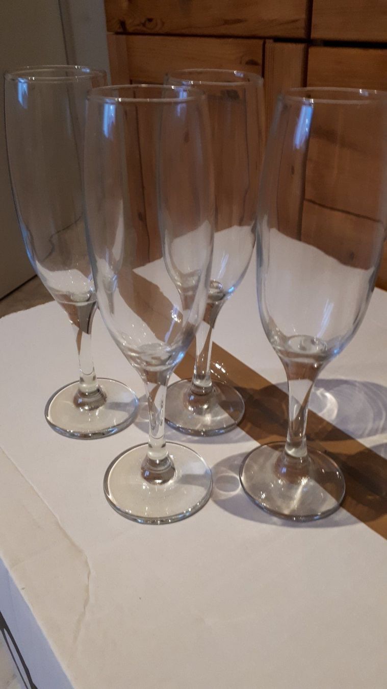 Gläser: 4 Stk  Champagner Gläser Original Aida Classic – Neu und originalverpackt aus Seewen SZ von SuperpumaDisplayTeam 2