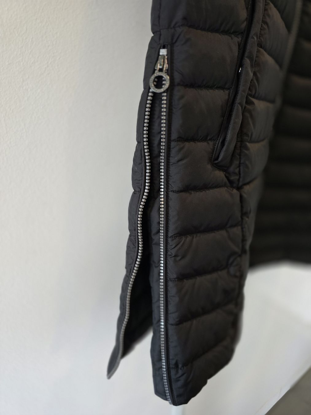 Fuchs Schmitt Gilets & Westen: FUCHS SCHMITT Damen Longweste,  schwarz, Grösse XXL – Neu (gemäss Beschreibung) aus St. Gallen von charly92 3