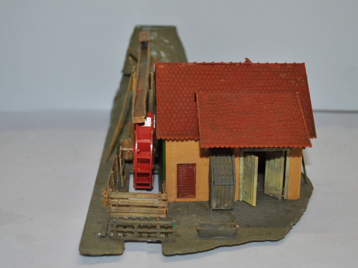 Faller Modelleisenbahnen: Faller Wasserrad (PDB022) – Gebraucht aus Aarwangen von Bahnsupport 1
