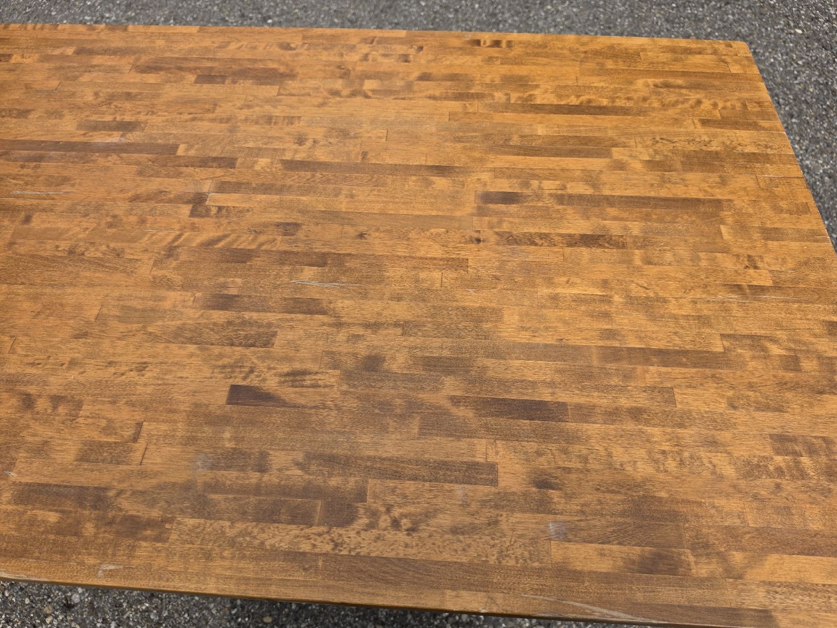 Tavoli: Holztisch mit Metallfuss  gebraucht – Usato da Mettlen venduto da elios0888 8