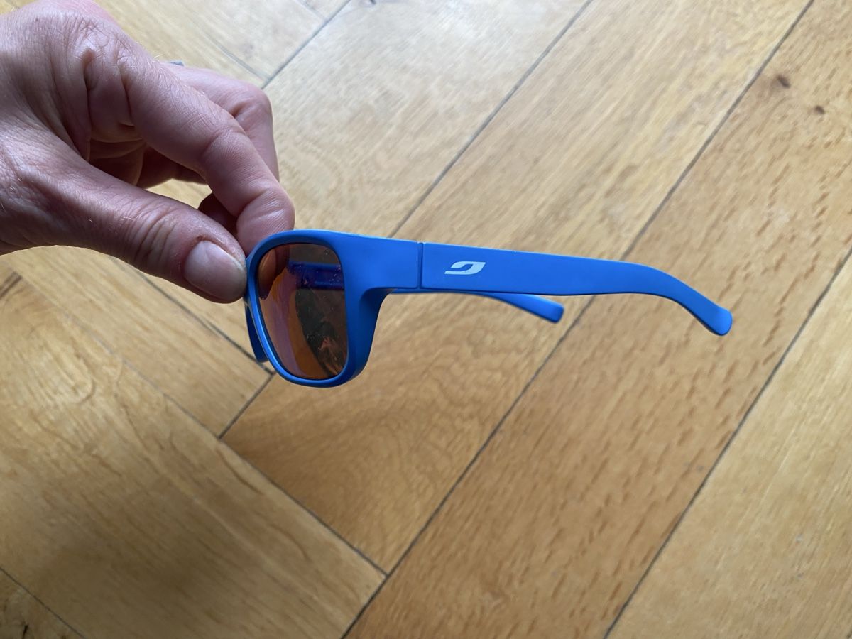 Julbo Occhiali & Lenti: Julbo Kindersonnenbrille blau – Usato da Zürich venduto da rotschwarzkaeppchen 2