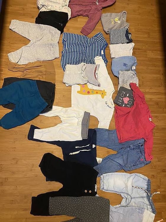 Ensembles coordonnés: Kinderkleider (Grösse 62/68) – D'occasion à Mühledorf BE par freiburghaus.esther
