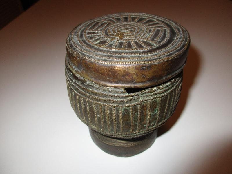 Sculture & Statue: Antike afrikanische Urne – Usato da Buchrain venduto da Ab59