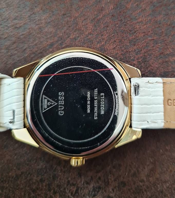 Guess Uhren: Guess Damen Uhr W0201L3 – Gebraucht aus Sitterdorf von mat_5c6v 1