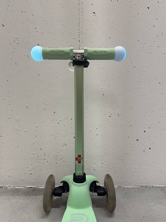Micro Kickboard: Micro Mini2Grow Deluxe Kickboard – Usato da Rothenburg venduto da jas_7v8s 4