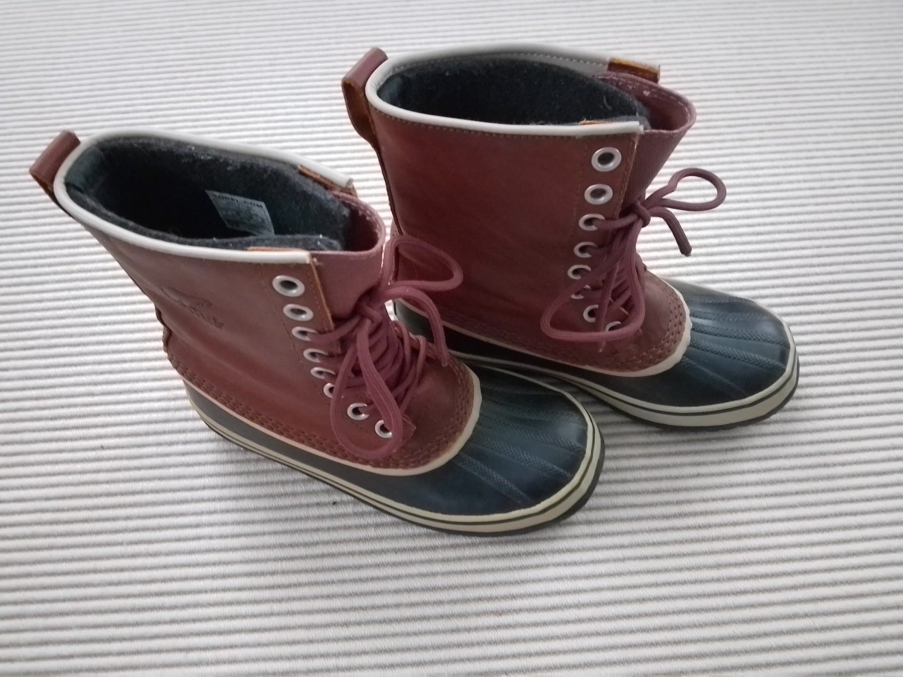 Sorel Damenschuhe: Sorel Winterstiefel Premium 1964 – Gebraucht aus Oberdorf SO von oldschool45