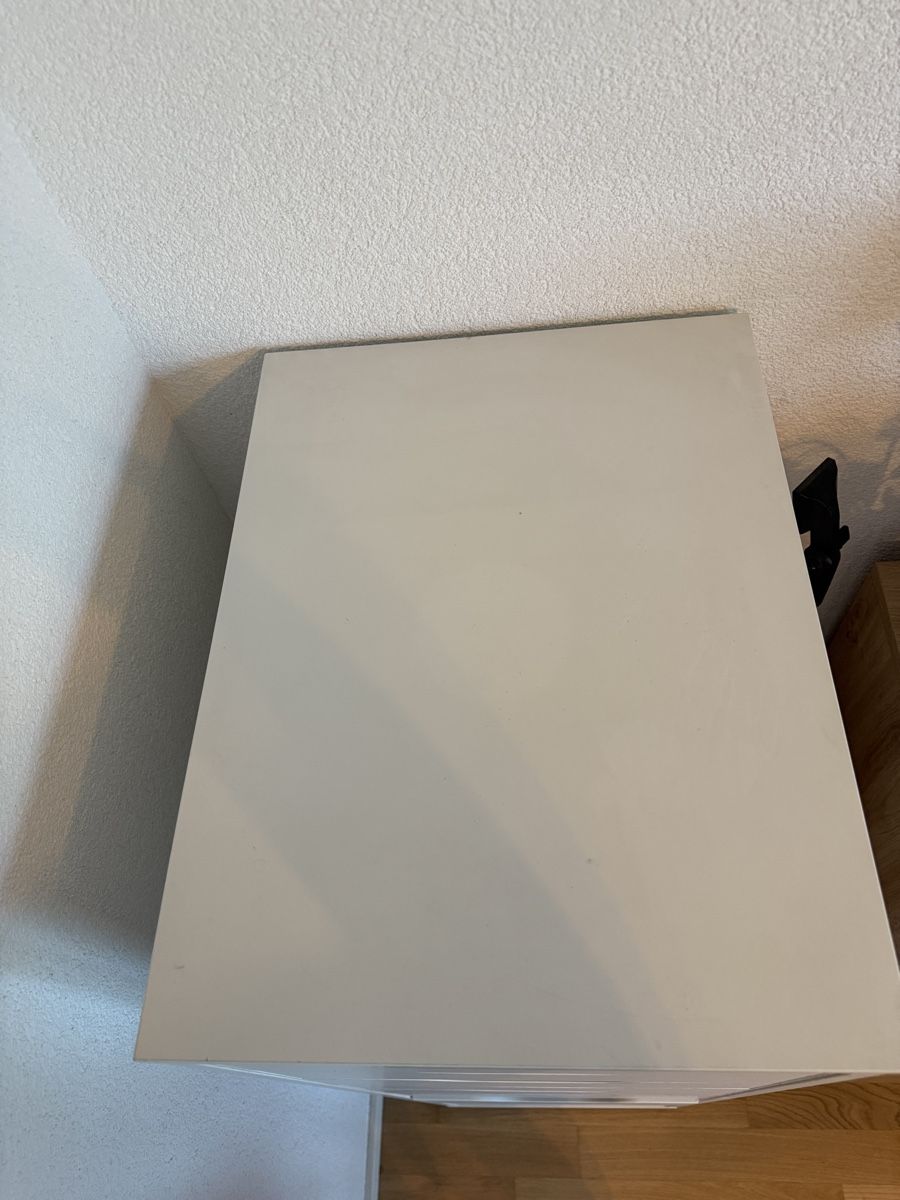 Cassettiere: Caisson 6 tiroirs Alex IKEA blanc bon état – Usato da Gempenach venduto da rebec97 3