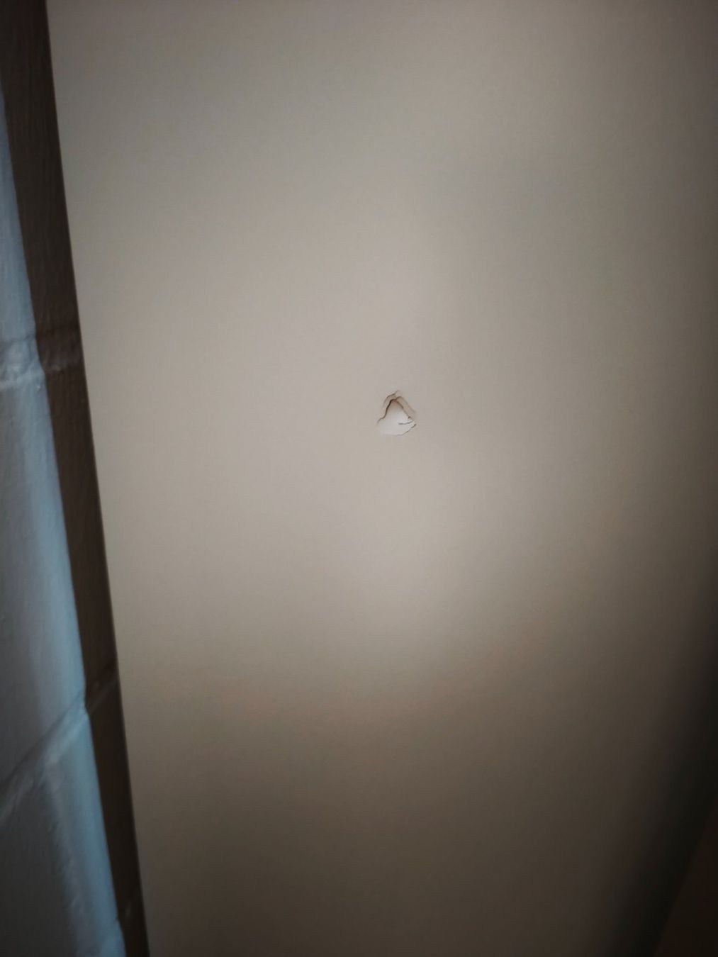 Ikea Schränke: Ikea Pax Kleiderschrank weiss – Gebraucht aus Männedorf von Laura000 3