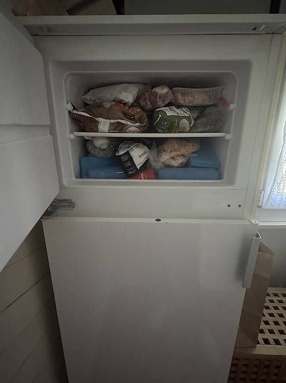Electrolux Kühlschrank: Kühlschrank Electrolux – Gebraucht aus Heimberg von ahm_q58y 3