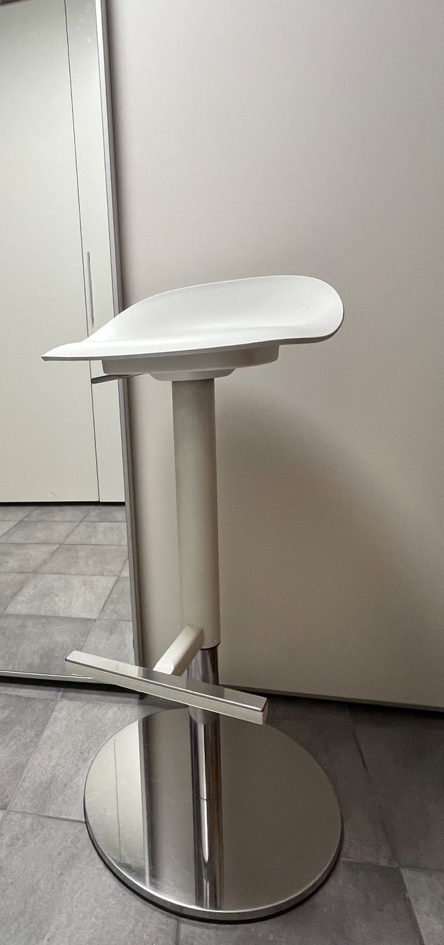 Hocker: Barhocker – Gebraucht aus Fehraltorf von johabe77 1