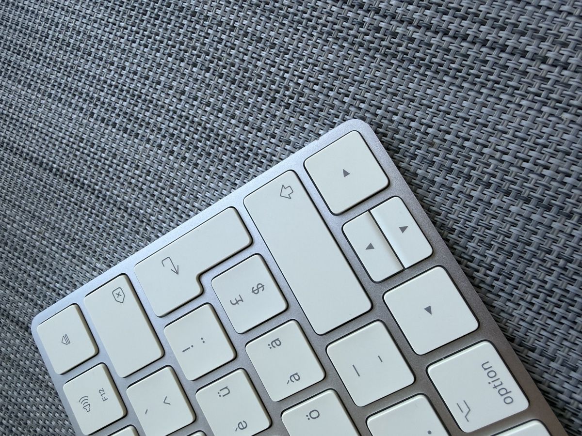Apple Tastiere: Apple Magic Keyboard Lightning – Usato da Basel venduto da Mr.Krabs1990 2