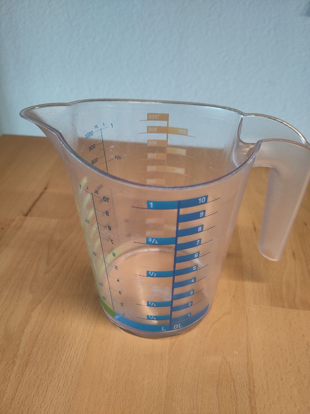 Rotho Elettrodomestici da cucina: Messbecher 1 Liter Kunststoff transparent mit Skala – Usato da Effretikon venduto da pemko 1