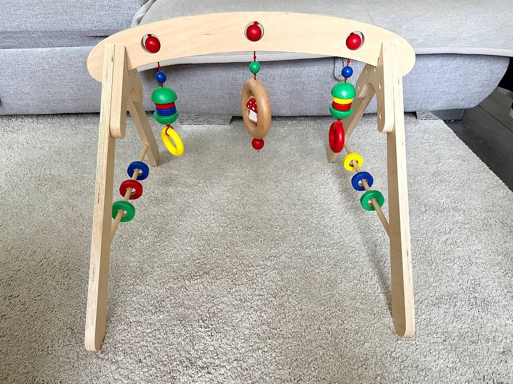 Pinolino Giocattoli: Babygym Spielbogen aus Holz – Usato da Steffisburg venduto da gigermichele
