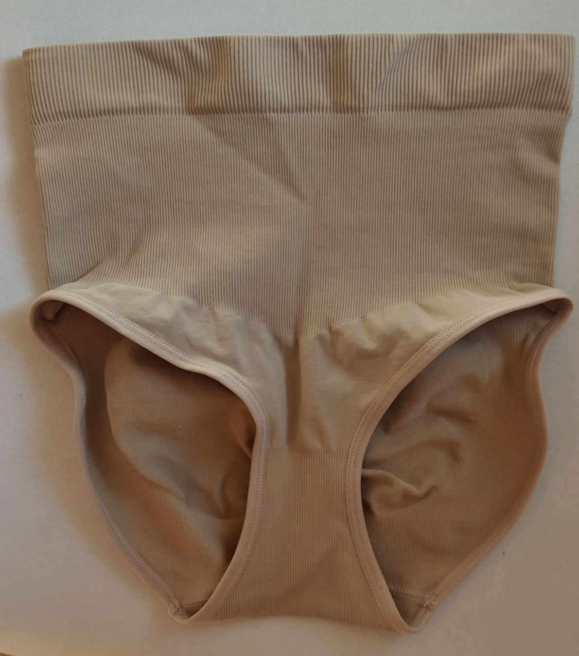 Altra biancheria intima: Shapewear Formende Unterhose, Gr. S NEU! – Nuovo (secondo la descrizione) da Schmidrüti venduto da Novemberchind