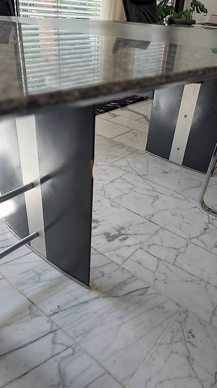 Tables: Verlängerbarer Esstisch Granit – D'occasion à Maisprach par mic_dzp6 3