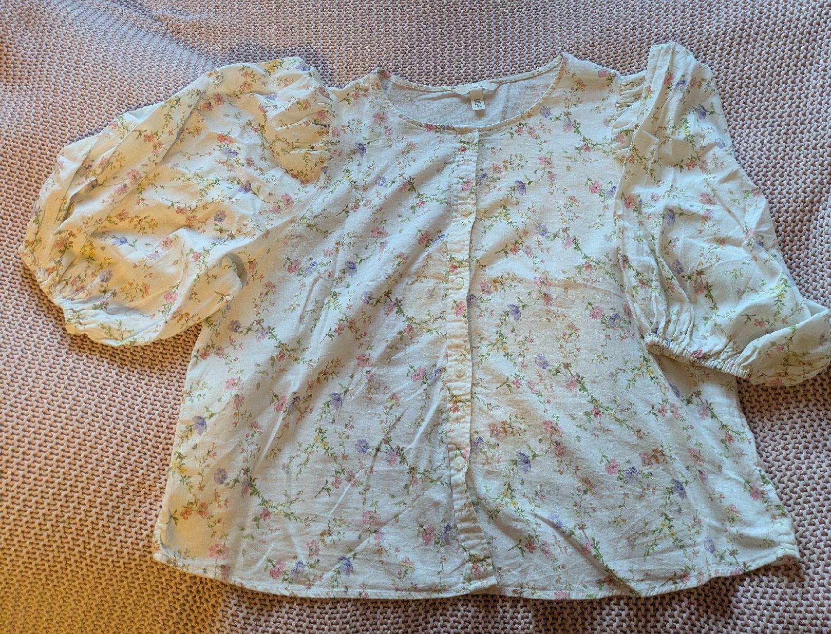 H&M Blusen: Bluse H&M Leinenmix XL – Gebraucht aus Burgdorf von Mikewalther