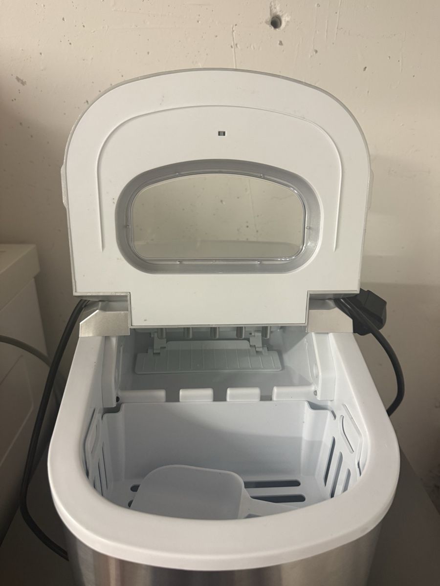 Elettrodomestici da cucina: Ice maker – Usato da Meggen venduto da Petra-Arte 2