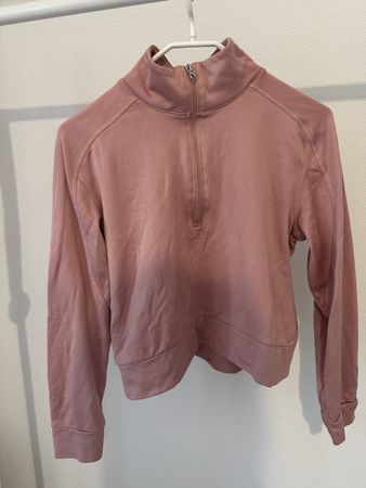 kurzer Sportpulli Gr. S