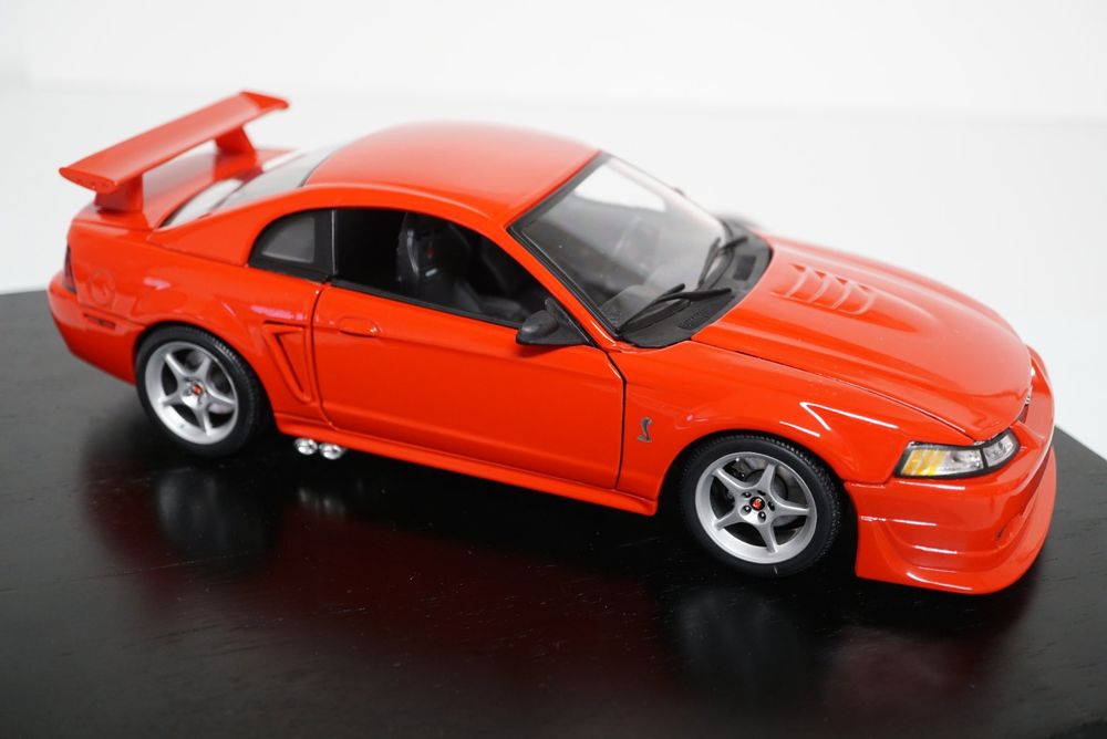 Ford Mustang SVT Cobra 1993 Assembly Line - México: Modelos a