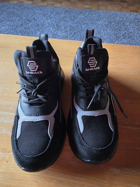 Scarpe da uomo: ARBEITSSCHUH NEU  40 – Usato da Steinerberg venduto da steinerberg01 4