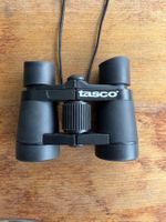 Tasco Fernglas 8x21 mit Tasche.