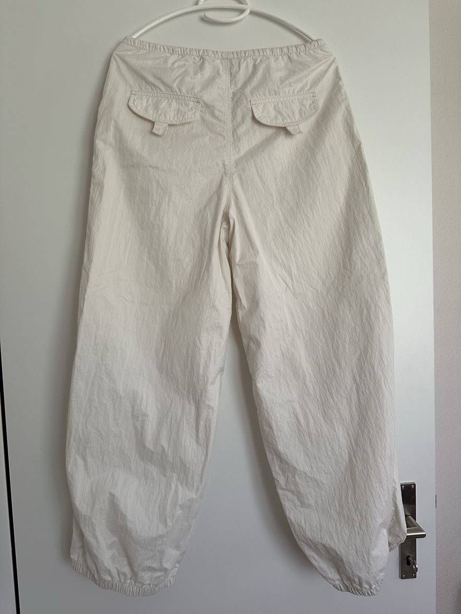 H&M Pantaloni: Hose Oversize-Style beige/weiss Gr. XXS – Nuovo (secondo la descrizione) da Ermatingen venduto da nic_x2tf 1