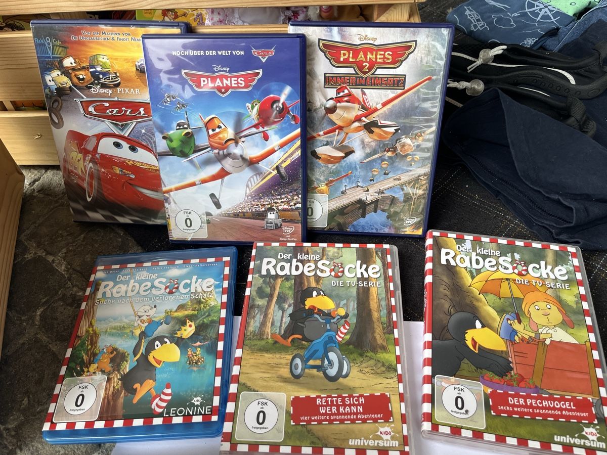 Tutti i DVDs: Diverse Kinder Filme – Usato da Luzern venduto da kre_xg5t