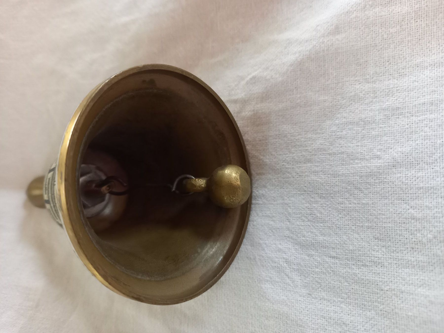 Campanacci mucche: Sonnette de table avec motifs géométriques – Usato da Rossens FR venduto da Souris1 5