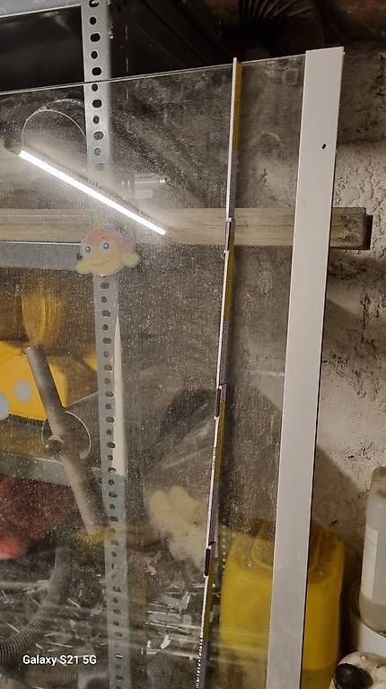 Duschen: Vitre pour douche – Gebraucht aus Corsier-sur-Vevey von hel_lvr5