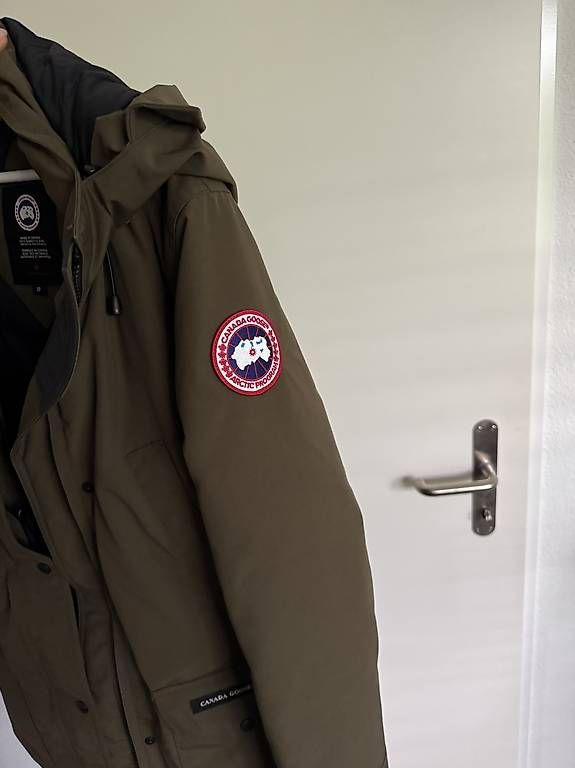 Giacche: Canada Goose kaki – Usato da Opfikon venduto da nat_sf5n 2