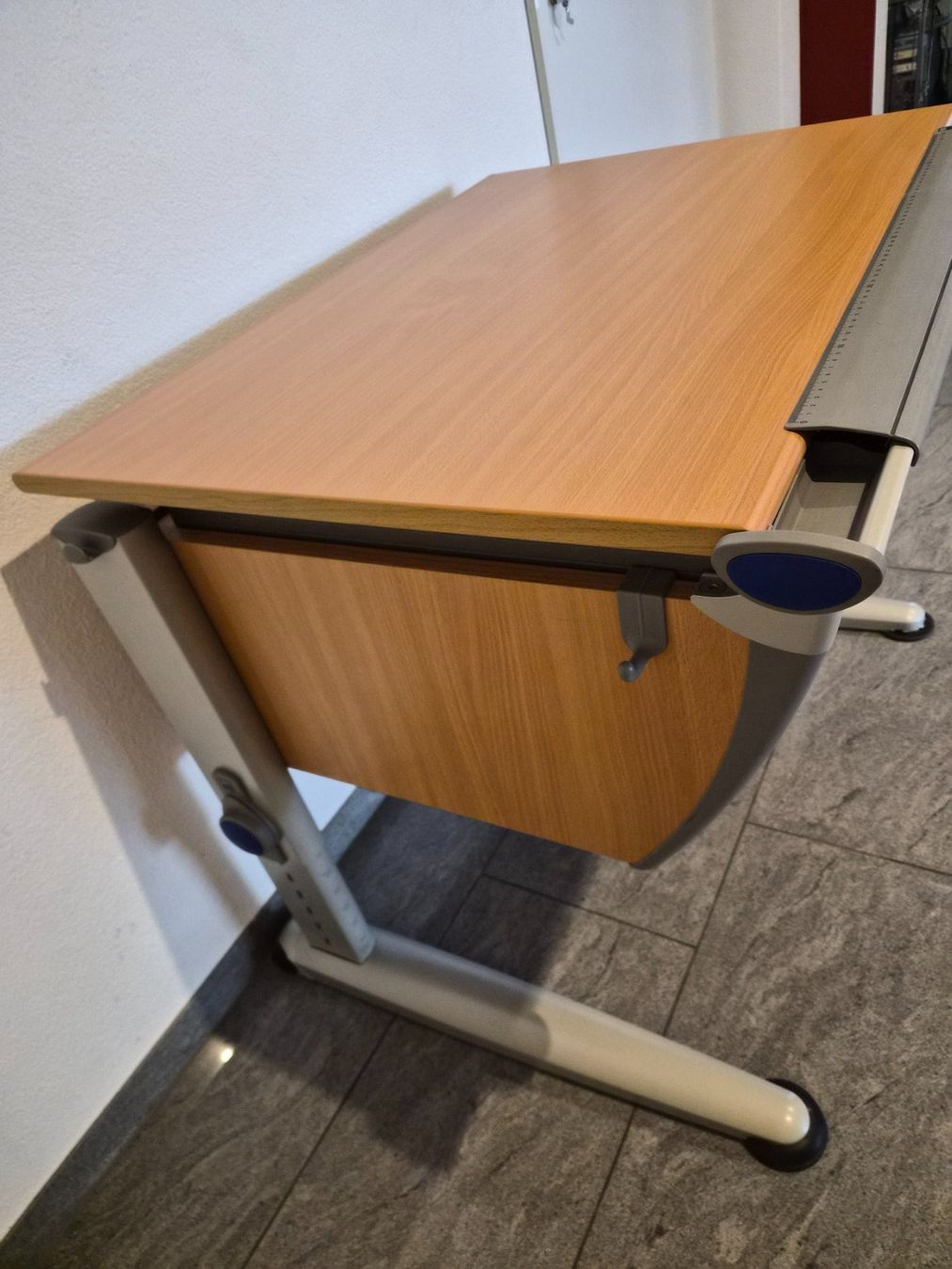 Bureaux: Kinderpult Moll – D'occasion à Bellikon par maxa77 4