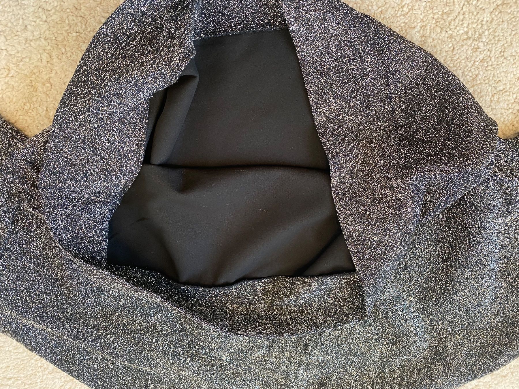 Mango Camicette: Bluse im Silvester Look von Mango (Gr.S) – Usato da Merenschwand venduto da R-R-R 7