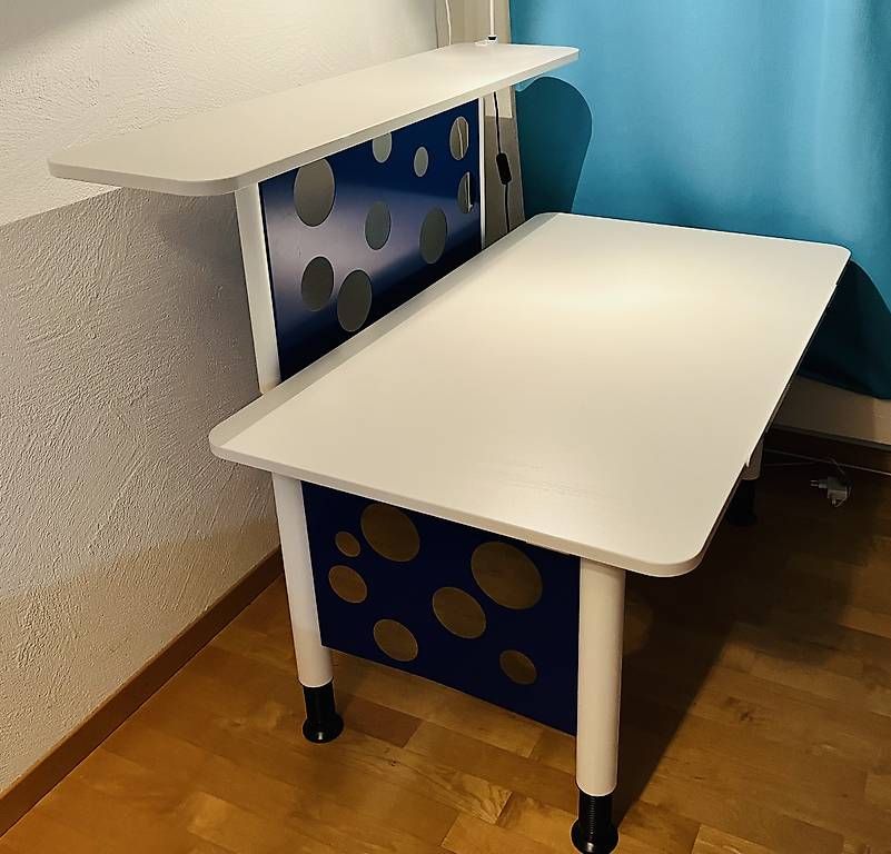 Scrivanie: Schreibtisch höhenverstellbar, ergonomisch – Usato da Wollerau venduto da steinbock1977