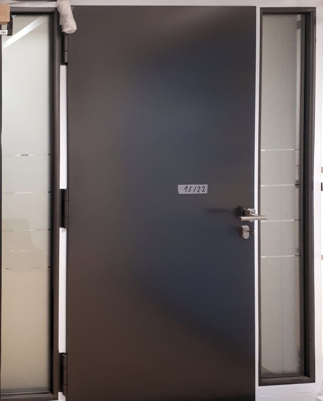 Porte: HAUSTÜRE, ALUMINIUM 15/22 – Nuovo (secondo la descrizione) da Müllheim Dorf venduto da Feuer6
