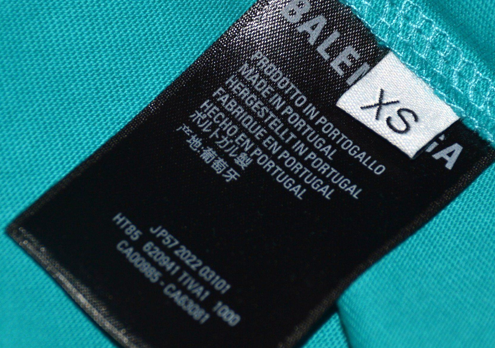 Balenciaga T-shirt: T-Shirt Balenciaga – Usato da Collonges venduto da Auganien 9