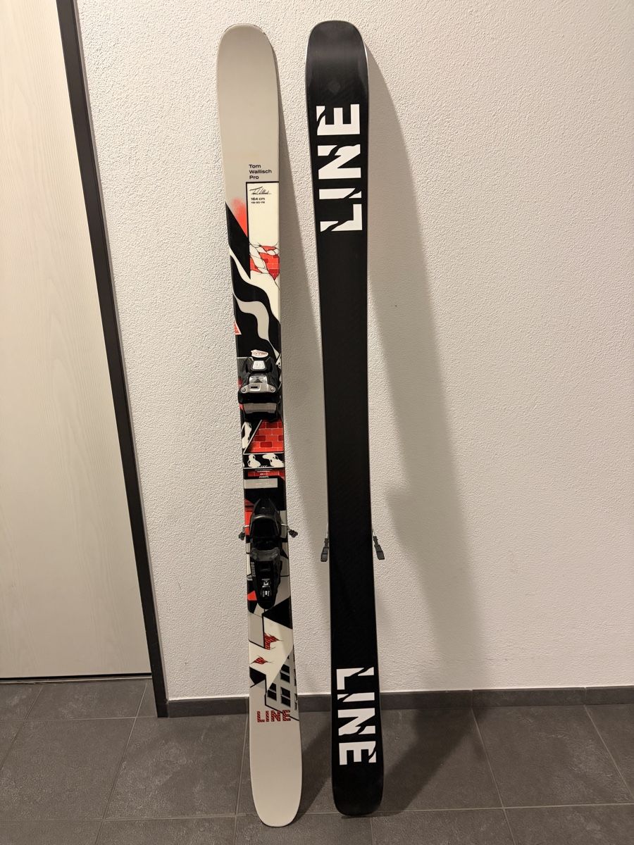 Skis: Tom Wallisch Pro Line Ski 164cm – Gebraucht aus Immensee von stoelzal1980