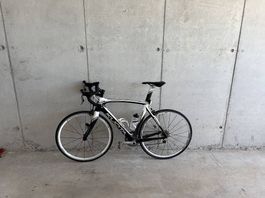 Kuota Kharma  vélo de route carbone  Shimano 105