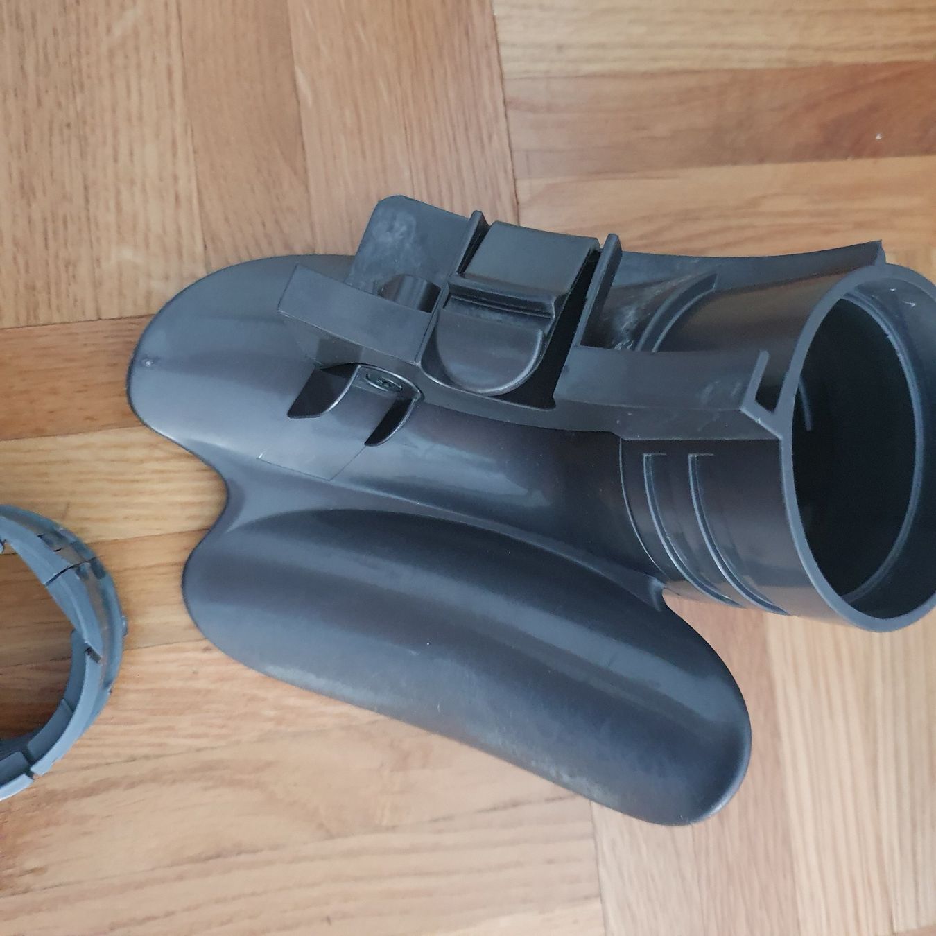 Dyson Aspirapolveri & Accessori: Adaptateur pour dyson – Usato da Prilly venduto da RoDyRe 3