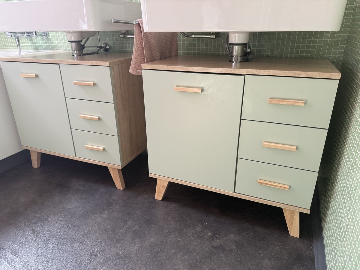 Mobili per bagno: Waschbeckenunterschrank 2er Set – Usato da Zürich venduto da rwi_z7lf