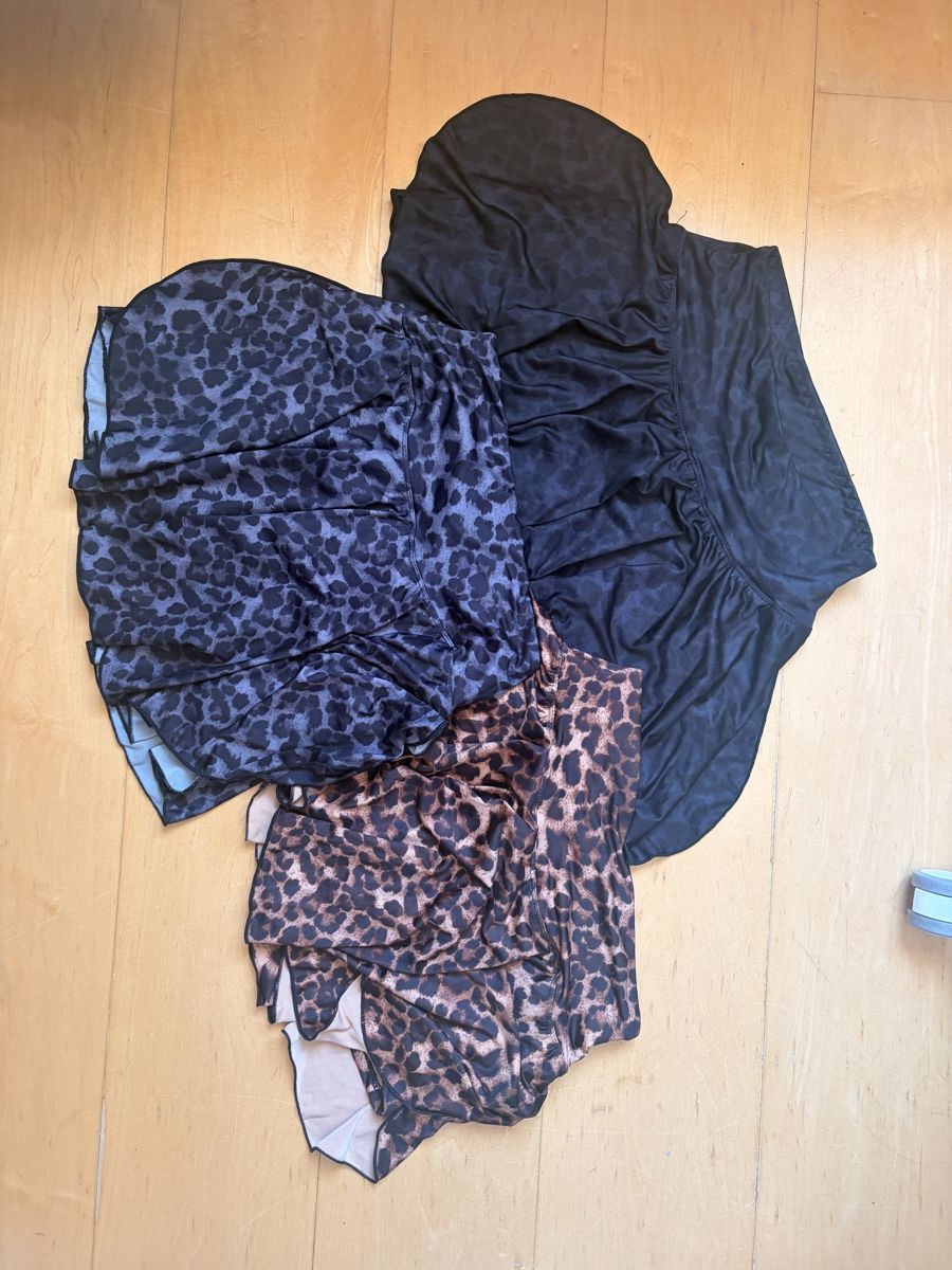 Gonne: Lot de jupes short  – Nuovo (secondo la descrizione) da Lavigny venduto da Lea_9rxv