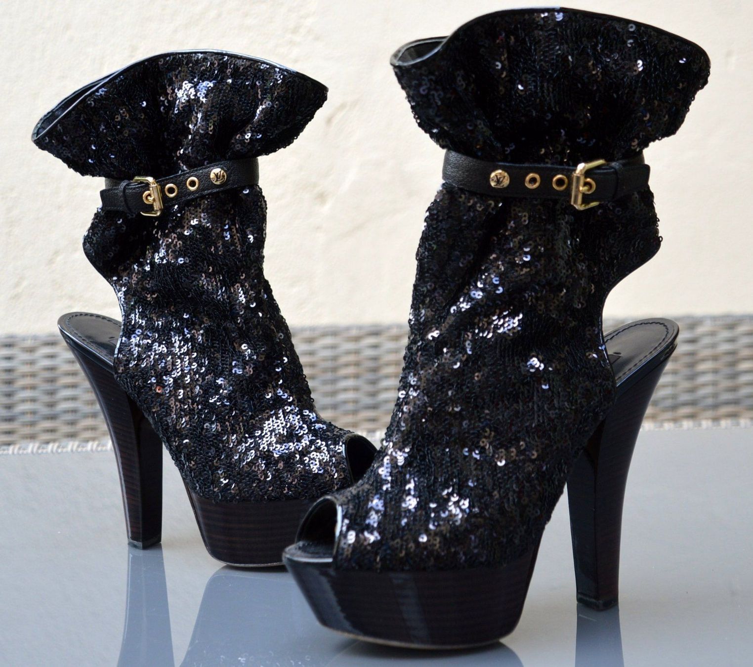 Louis Vuitton Scarpe da donna: Boots / bottes Louis Vuitton Runway Peep Toe .38 – Usato da Collonges venduto da Auganien 6