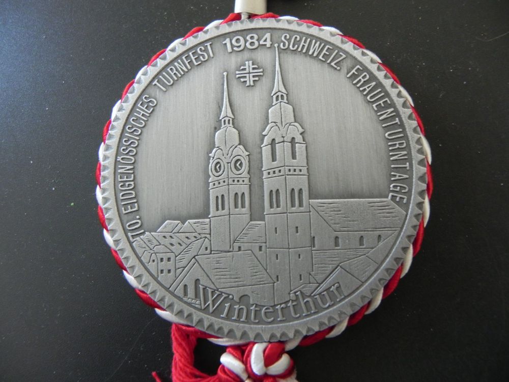 Grosse Medaille Eidg Turnfest Frauenturntage Winterthur 1984 2