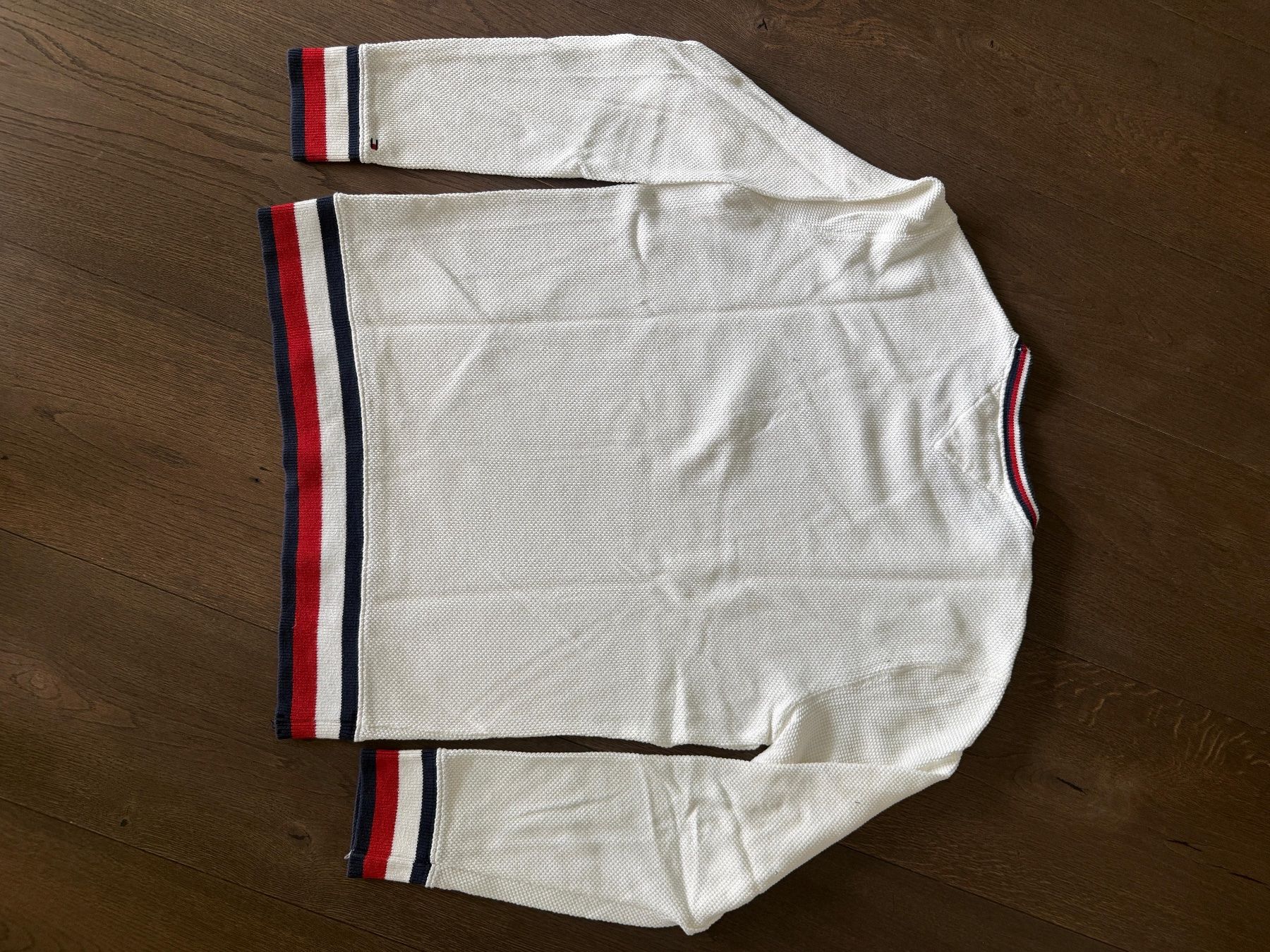 Tommy Hilfiger Pullover & Sweatshirts: Tommy Hilfiger Pullover weiss gestrickt Grösse L – Gebraucht aus Zollikerberg von Zermatt69 2
